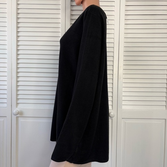 MAURICES Black Long Sleeve V-Neck Sweater Size 1 - Picture 3 of 8